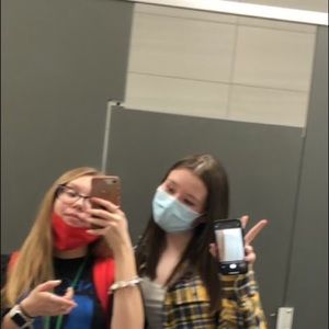 Meet your Posher, Brooke